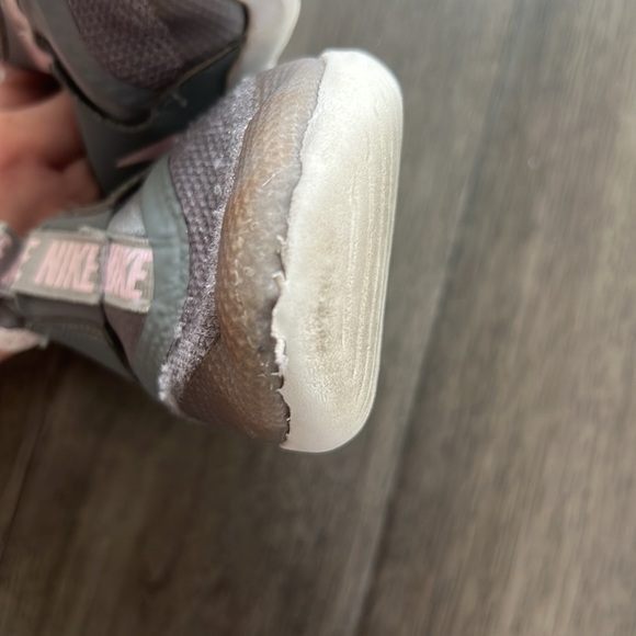 Toddler girl flex runner Nike sneakers - Picture 4 of 12
